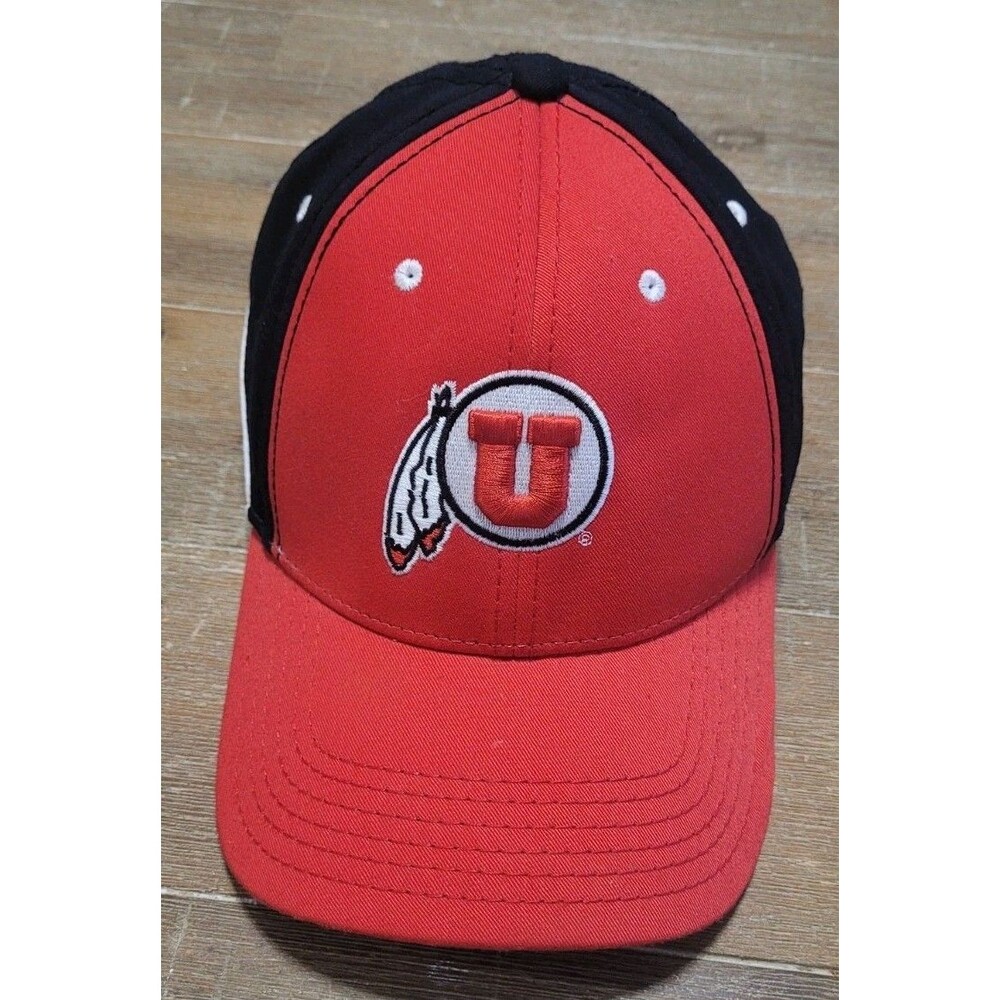 Utah Utes University NCAA Hat Red OSFA Under Armour Flex Size M/L Cap  Heatgear